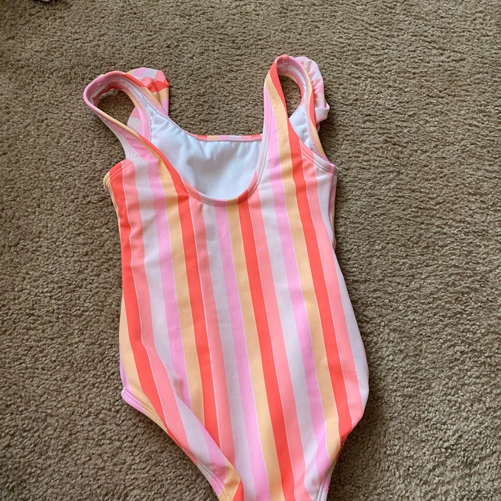 Cat and Jack girls swimsuit